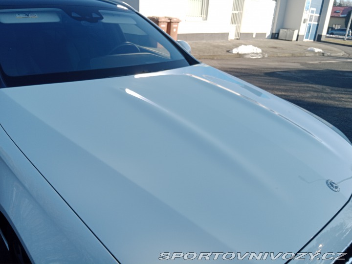 Mercedes-Benz E Plugin hybrid 300de 2020