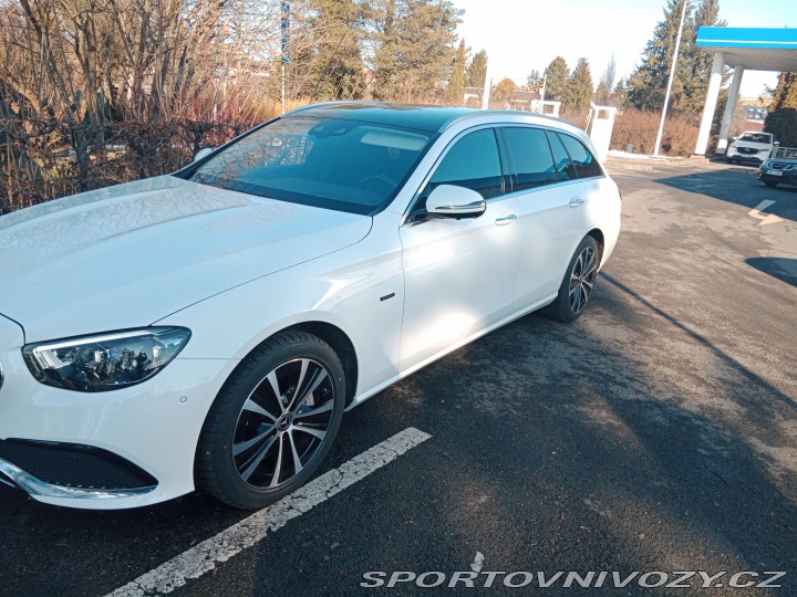 Mercedes-Benz E Plugin hybrid 300de 2020