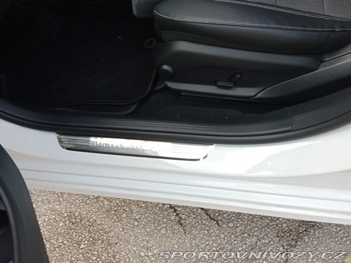 Mercedes-Benz E Plugin hybrid 300de 2020