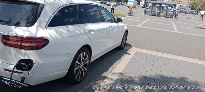 Mercedes-Benz E Plugin hybrid 300de 2020