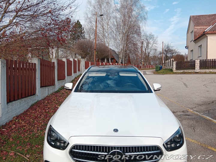 Mercedes-Benz E Plugin hybrid 300de 2020