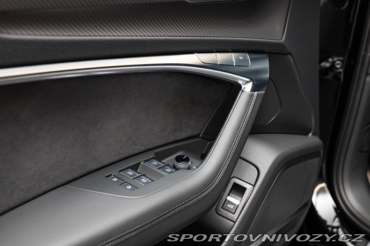 Audi RS6 Avant 2024