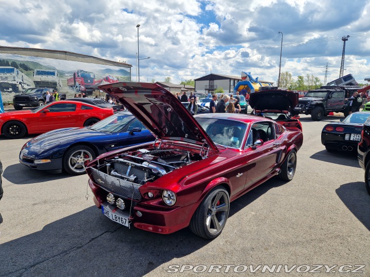 Ford Mustang Eleanor Restomond 1967