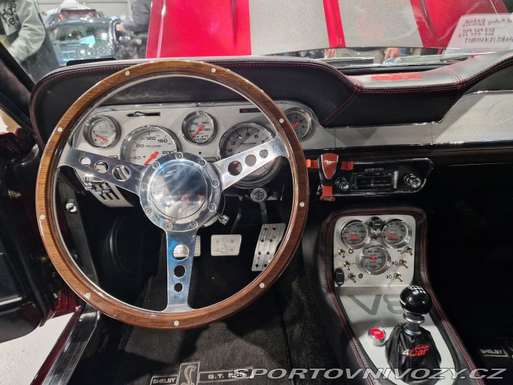 Ford Mustang Eleanor Restomond 1967