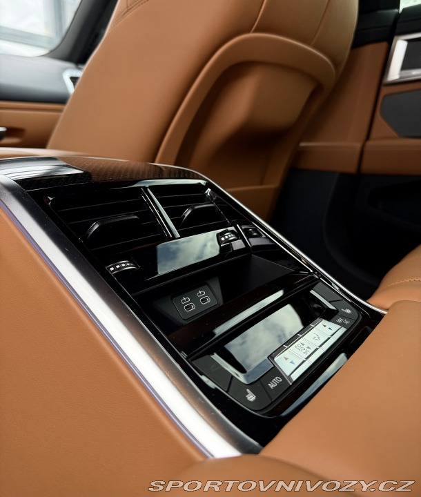 BMW 8 BMW M850i xDrvie M PERFOR 2022