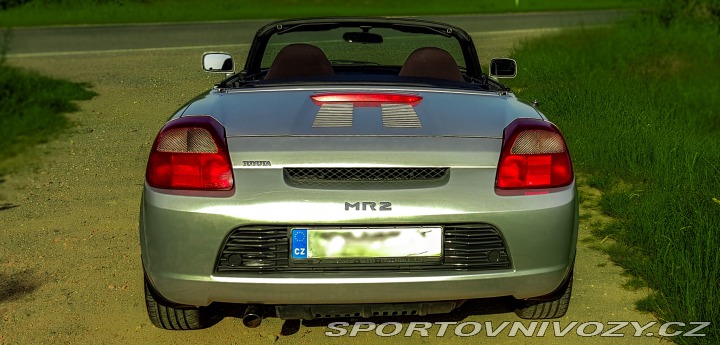Toyota MR2 Kabrio+pevná střecha 2000