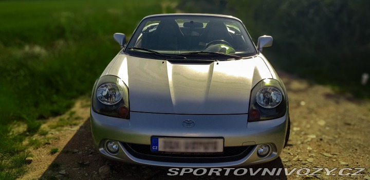 Toyota MR2 Kabrio+pevná střecha 2000