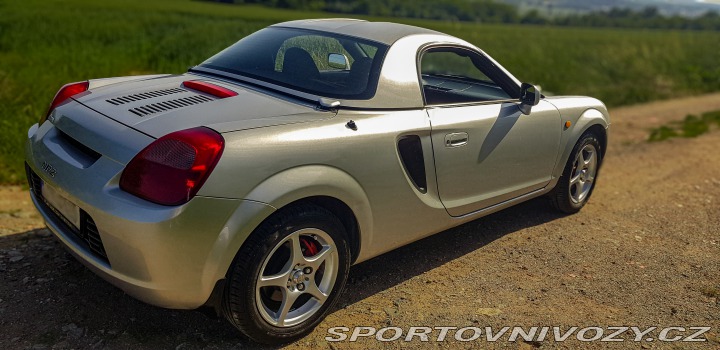 Toyota MR2 Kabrio+pevná střecha 2000