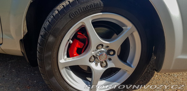 Toyota MR2 Kabrio+pevná střecha 2000