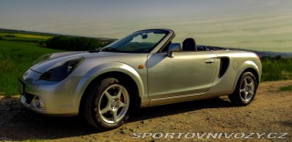 Toyota MR2 Kabrio+pevná střecha 2000