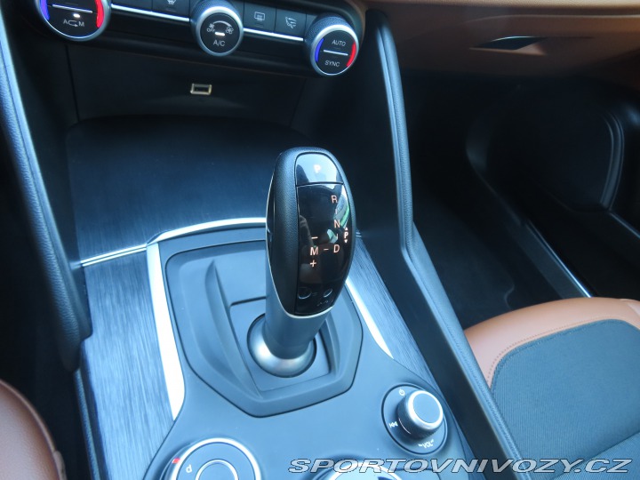Alfa Romeo Giulia 2.0 Turbo 2019
