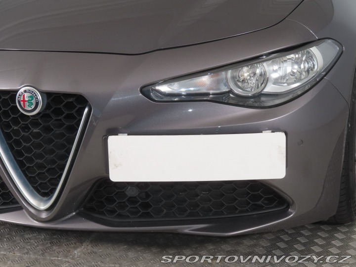 Alfa Romeo Giulia 2.0 Turbo 2019