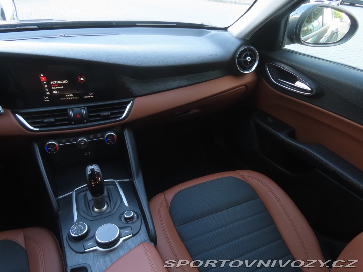 Alfa Romeo Giulia 2.0 Turbo 2019