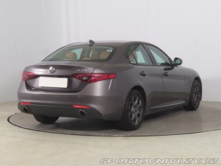 Alfa Romeo Giulia 2.0 Turbo 2019