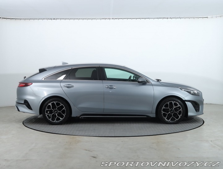Kia ProCeed 1.5 T-GDI 2023