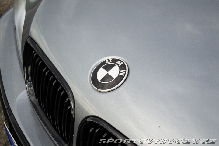 BMW 3 2,0 E46 320i M packet I 1800