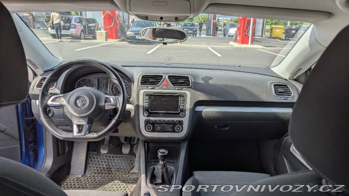 Volkswagen Scirocco 2,0 TDI 103kW, manuál, 2011