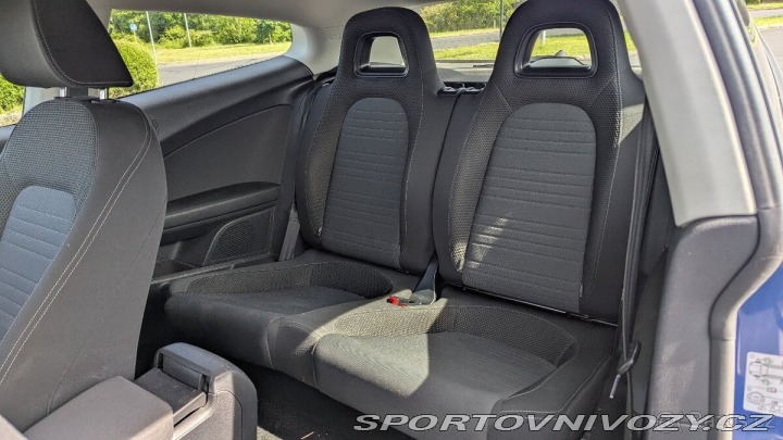 Volkswagen Scirocco 2,0 TDI 103kW, manuál, 2011