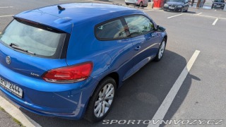 Volkswagen Scirocco 2,0   TDI 103kW, manuál, 2011