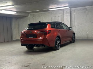 Toyota Corolla GR Sport 2.0 Hybrid e-CVT 2025