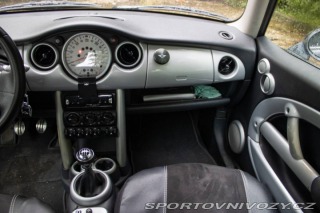 Mini One  2002
