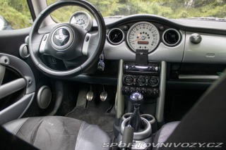 Mini One  2002