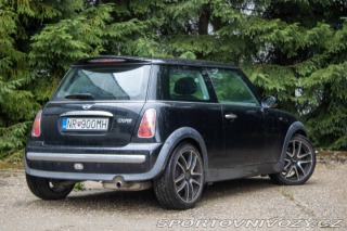 Mini One  2002