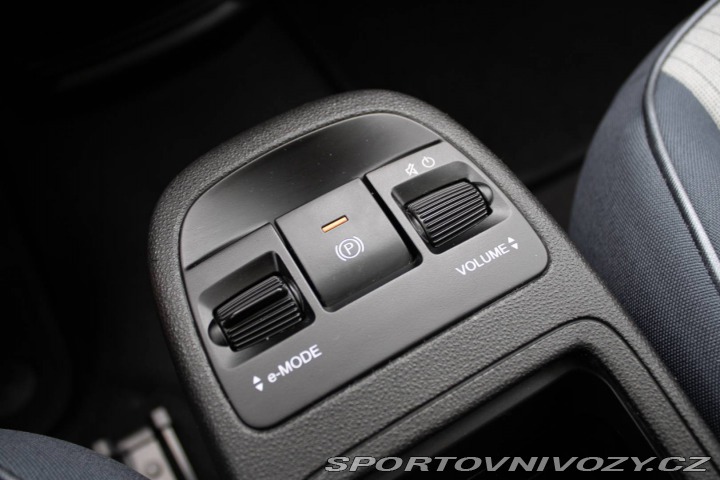 Fiat 500 500e La Prima, 42 KWh, 8 2021
