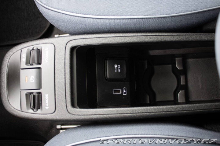 Fiat 500 500e La Prima, 42 KWh, 8 2021