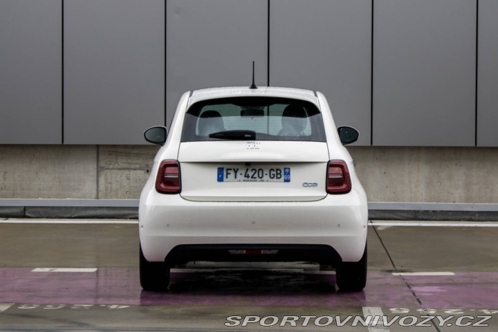 Fiat 500 500e La Prima, 42 KWh, 8 2021