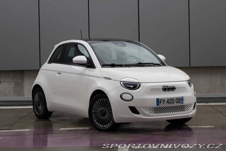 Fiat 500 500e La Prima, 42 KWh, 8 2021