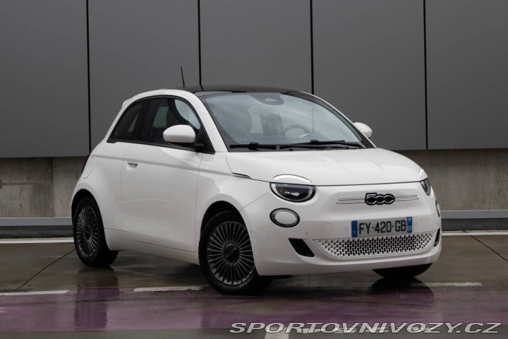 Fiat 500 500e La Prima, 42 KWh, 8 2021