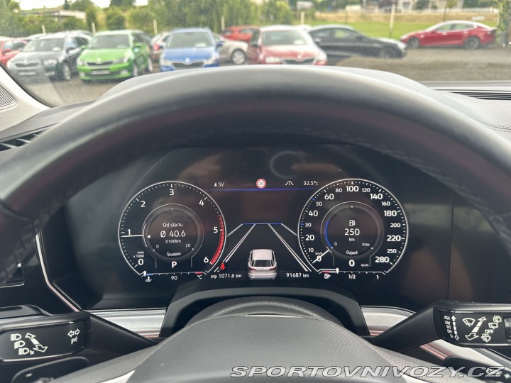 Volkswagen Ostatní modely Touareg 3,0TDI 210kW 4x4 ELEGANCE 2020