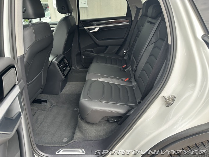 Volkswagen Ostatní modely Touareg 3,0TDI 210kW 4x4 ELEGANCE 2020