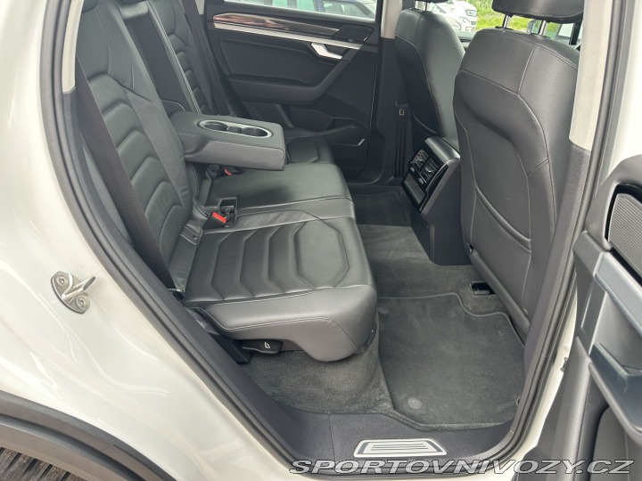 Volkswagen Ostatní modely Touareg 3,0TDI 210kW 4x4 ELEGANCE 2020
