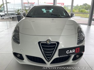 Alfa Romeo Giulietta Quadrifoglio TBi 177kW 2011