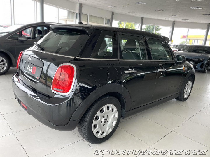 Mini One 75kW*Aut.klima*REZERVACE! 2016