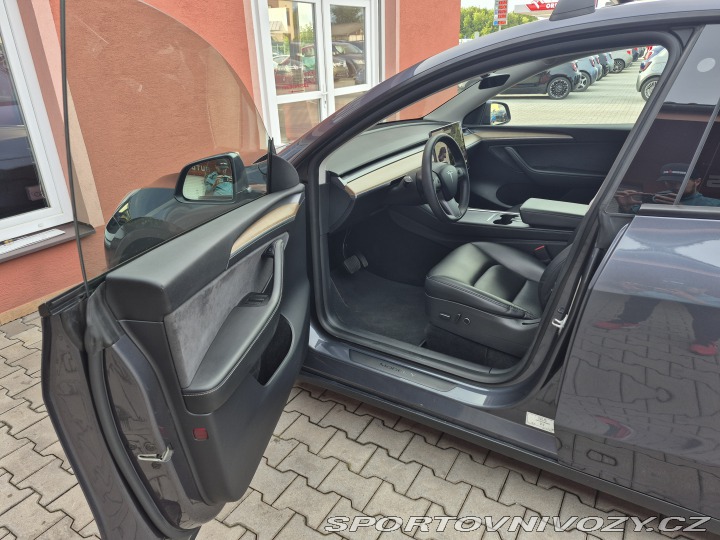 Tesla Model Y Long Range 2021