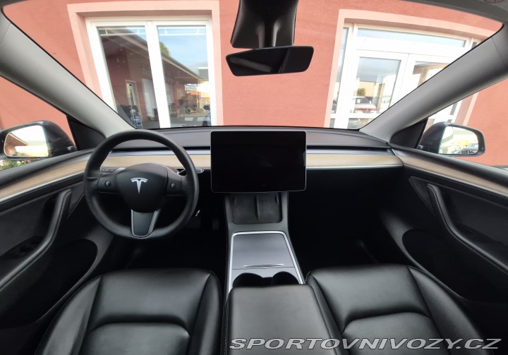 Tesla Model Y Long Range 2021