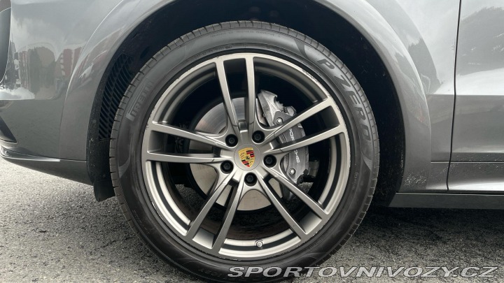 Porsche Cayenne 2019