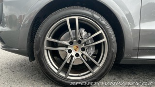 Porsche Cayenne  2019