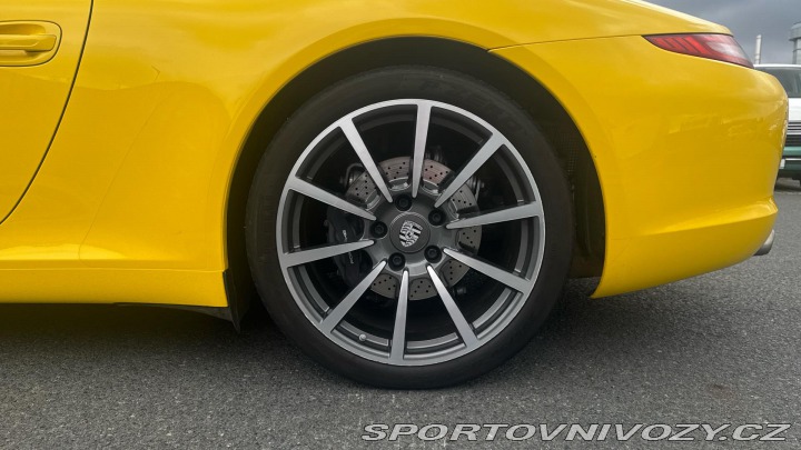 Porsche 911 Carrera Cabriolet 2015