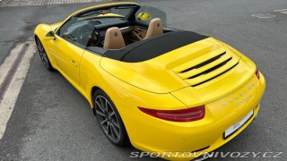Porsche 911 Carrera Cabriolet 2015