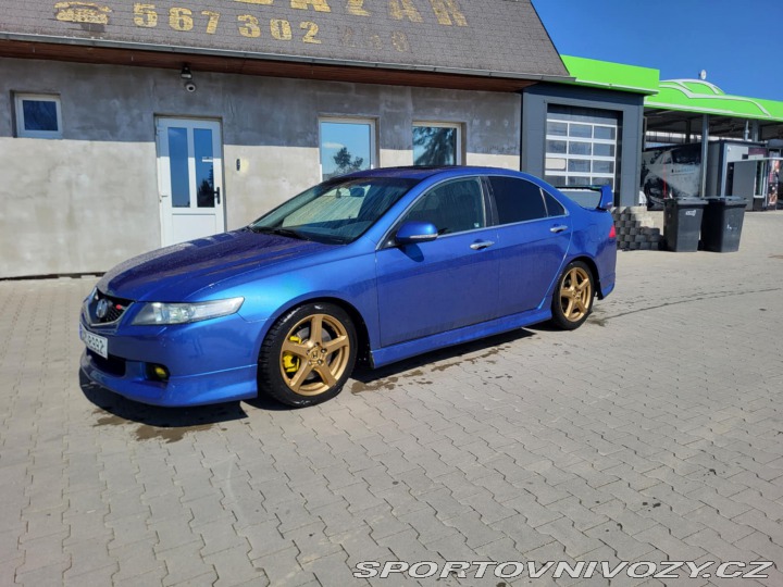 Honda Accord CL9 2004