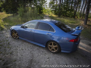 Honda Accord CL9 2004