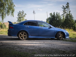 Honda Accord CL9 2004