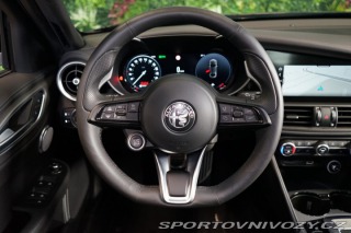 Alfa Romeo Giulia VELOCE*PANO*H/K*KAMERA*ZÁ 2024