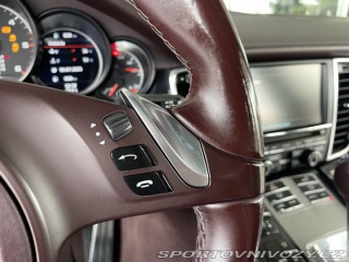 Porsche Panamera Diesel*Chrono*Dověry*Odvě 2013