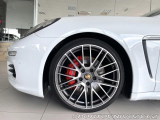 Porsche Panamera Diesel*Chrono*Dověry*Odvě 2013