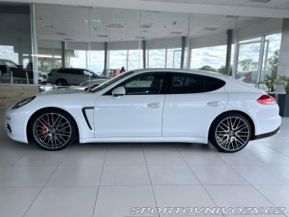 Porsche Panamera Diesel*Chrono*Dověry*Odvě 2013